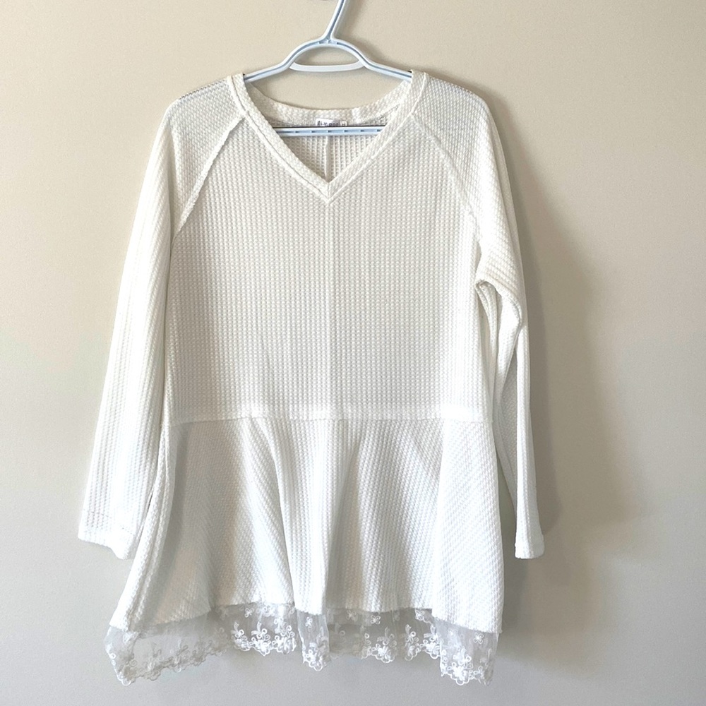 Naggoo Knitted Blouse 👚